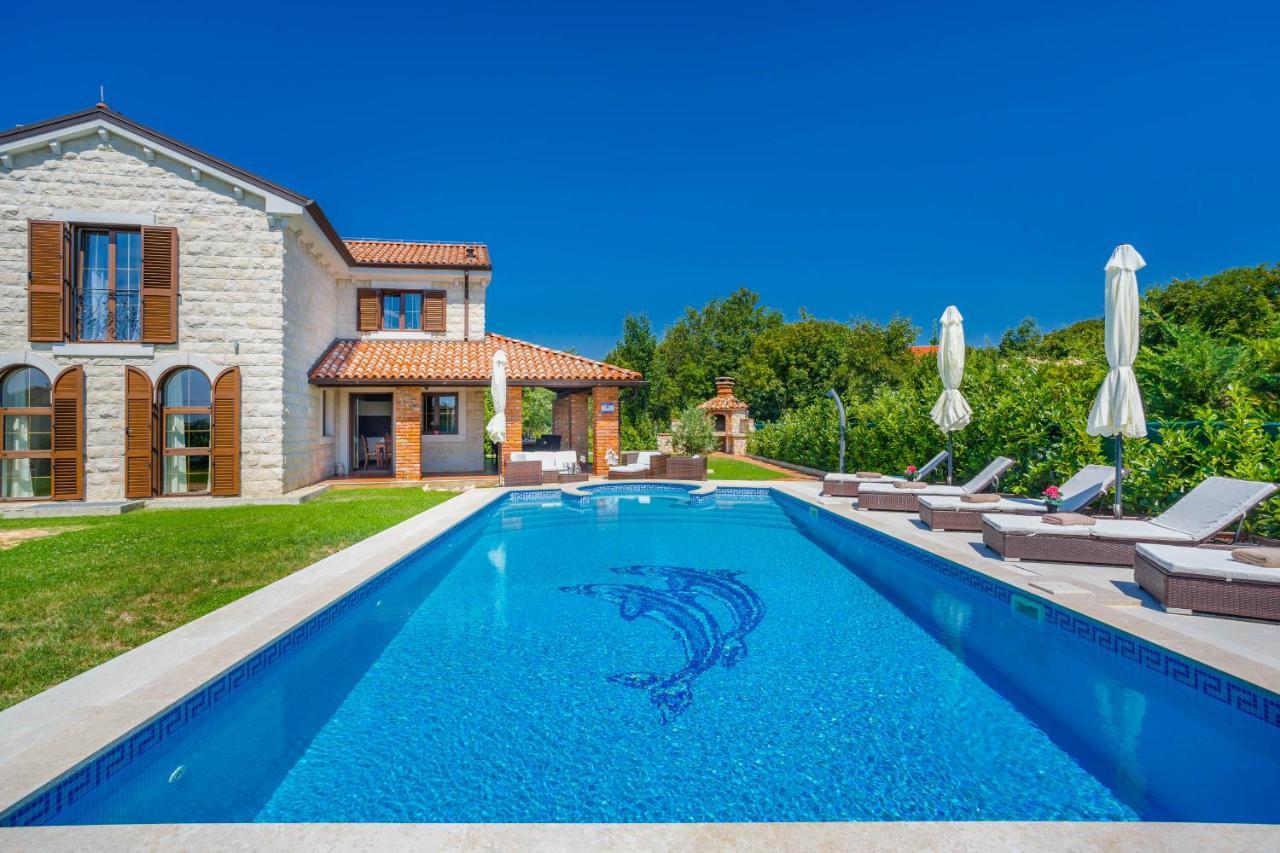 Villa Kamenica Kras Екстериор снимка